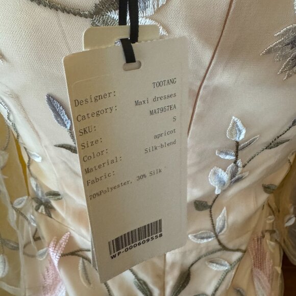 Too Tang Embroidered Maxi Gown – Apricot w/Birds & Floral Detailing -NWT, Size S - Picture 11 of 12